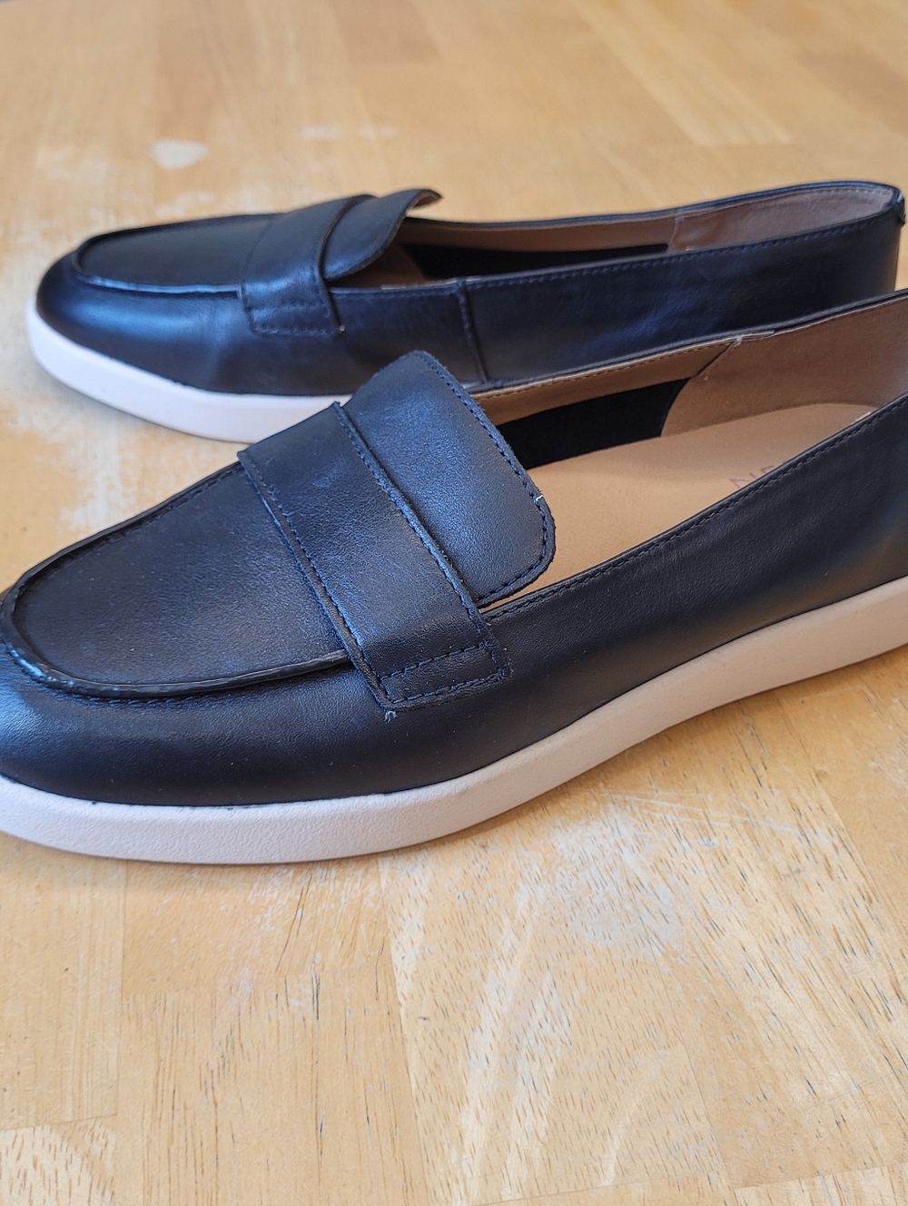 Naturalizer Black Leather Karis Slip-on Loafer 8.5 EU 38.5 - Picture 5 of 8